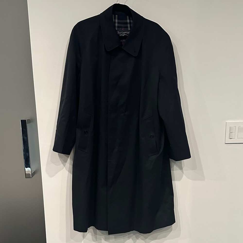 Vintage Men’s Burberry Navy  Trench Coat with Signature Check Lining